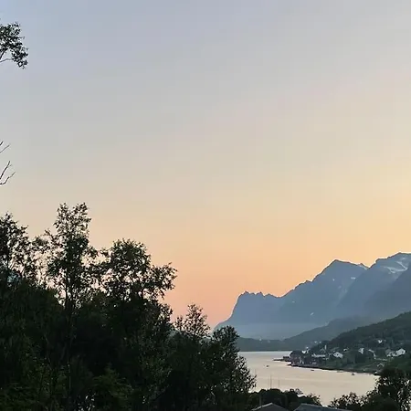 Spectacular New Build House With An Amazing View! - Kvaloya, Tromso Dom wakacyjny *